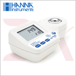 HI96821 Digital Refractometer for Measuring Sodium Chloride in Food